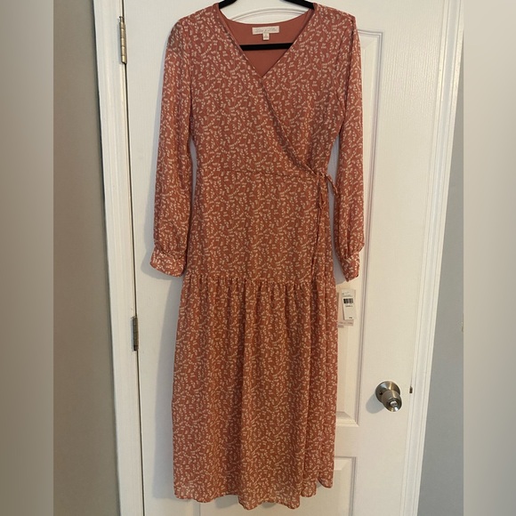 Mauve floral wrap dress - Picture 4 of 9